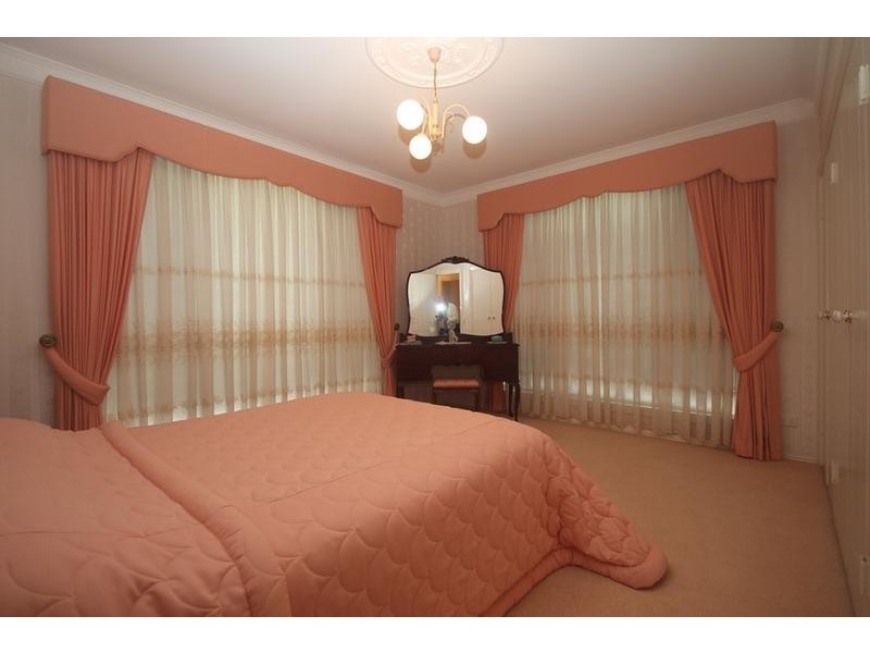 1 Abif Street, Cotswold Hills QLD 4350