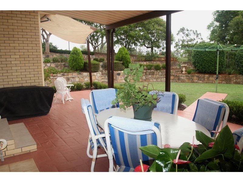 1 Abif Street, Cotswold Hills QLD 4350