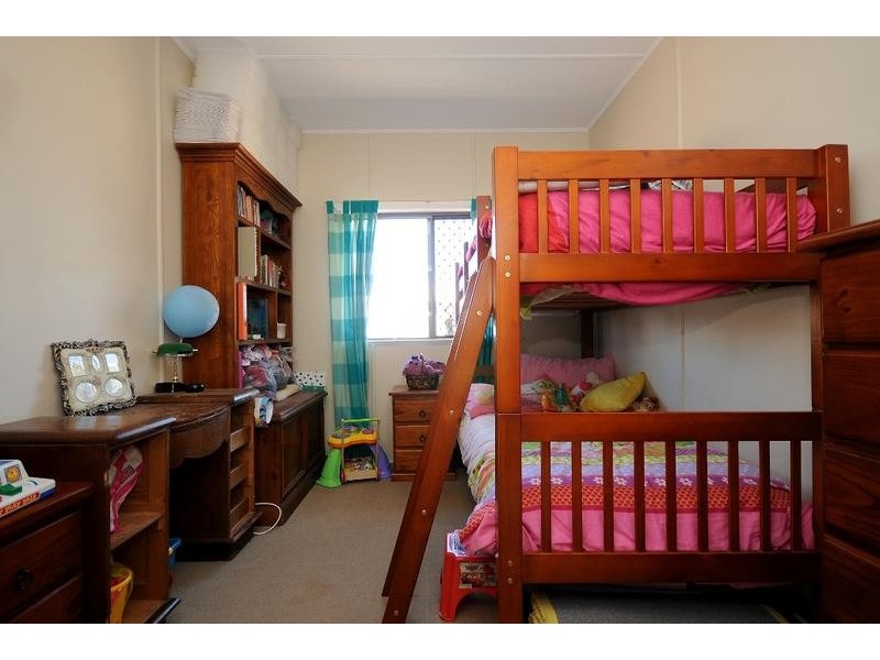 144 Drayton Road, Harristown QLD 4350