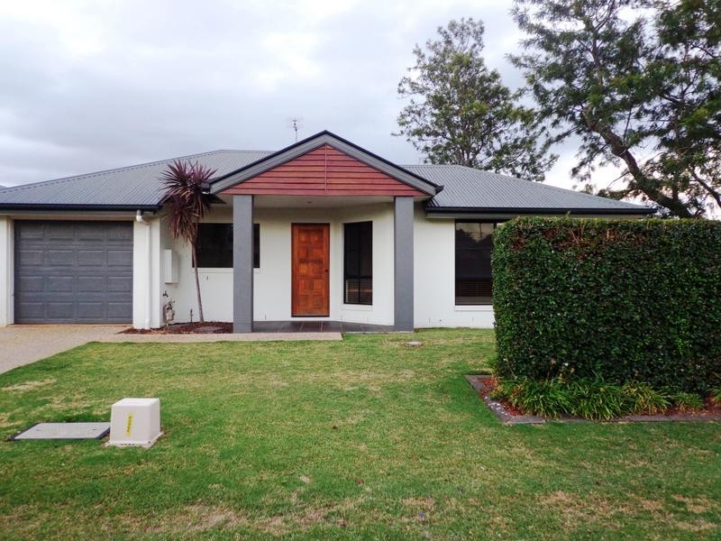 18/1 Cossart, Centenary Heights QLD 4350