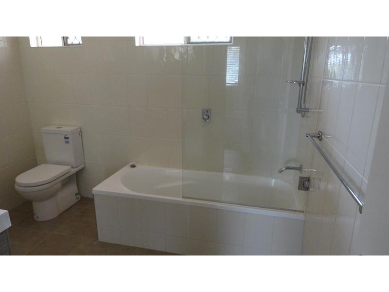 17 OLSEN, Rangeville QLD 4350