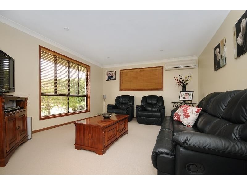 3 Howard Street, Middle Ridge QLD 4350