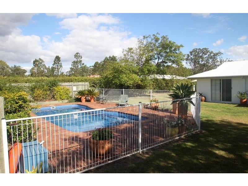 16 Dhal Street, Cotswold Hills QLD 4350