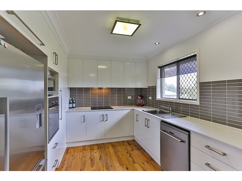 60 Sardon Street, Centenary Heights QLD 4350