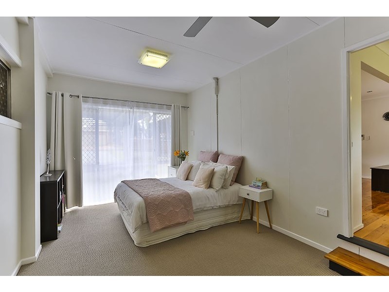 60 Sardon Street, Centenary Heights QLD 4350