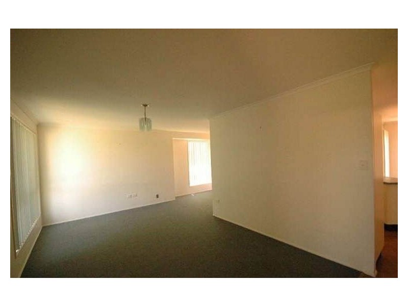 2 Dandelion Drive, Middle Ridge QLD 4350