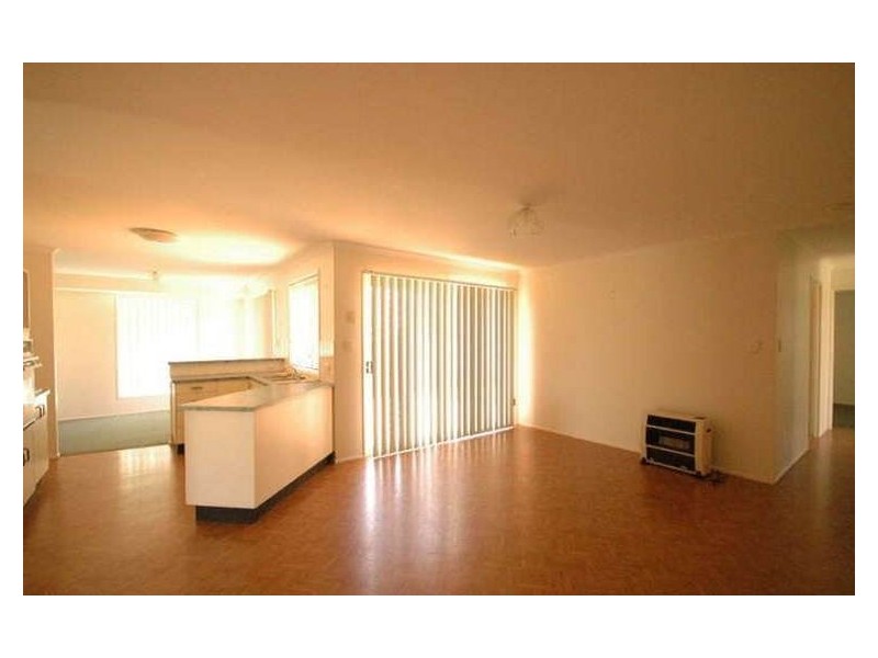 2 Dandelion Drive, Middle Ridge QLD 4350