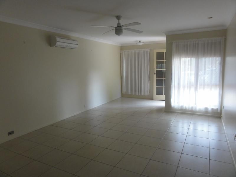 26 Banksia, Newtown QLD 4350