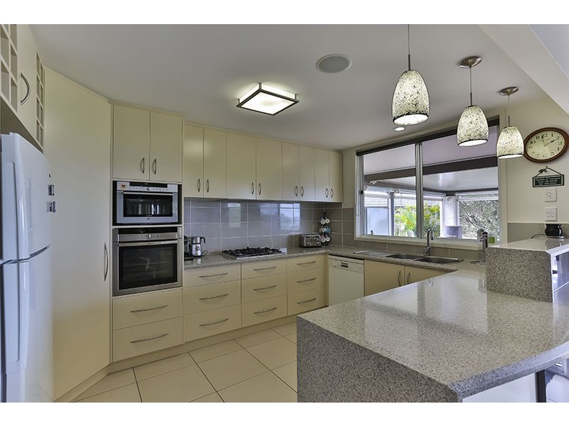 4 Culliford Drive, Middle Ridge QLD 4350