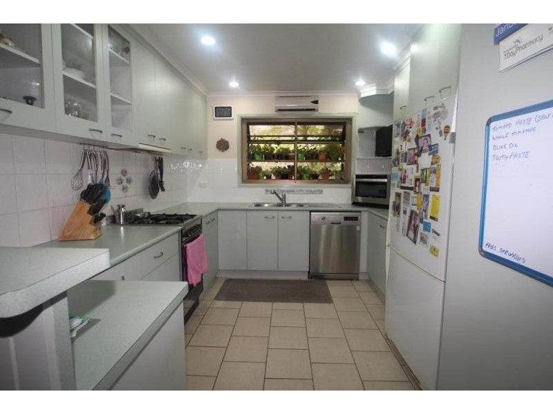 11 Horton Street, East Toowoomba QLD 4350