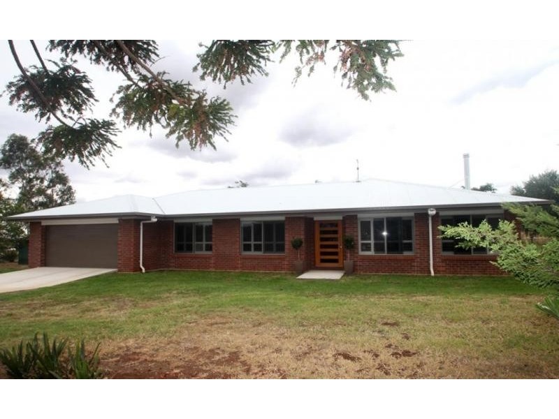 47 Ramsay Road, Cambooya QLD 4358