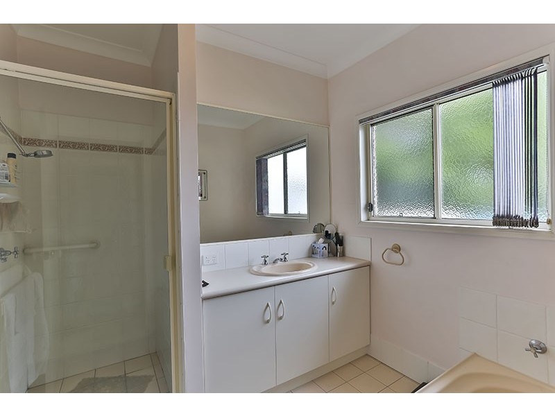 1a St Louis Street, East Toowoomba QLD 4350