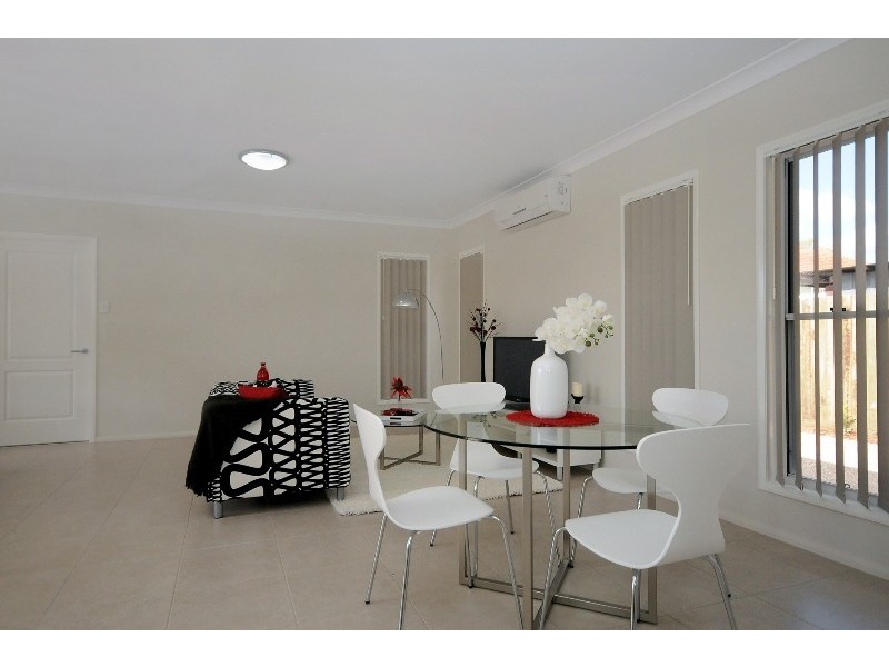 1-3/9 Berry Street, Wilsonton QLD 4350