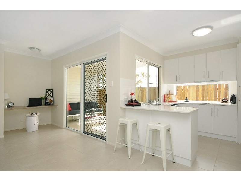 1-3/9 Berry Street, Wilsonton QLD 4350