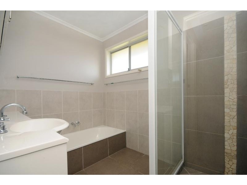 34 Boyett Street, Centenary Heights QLD 4350