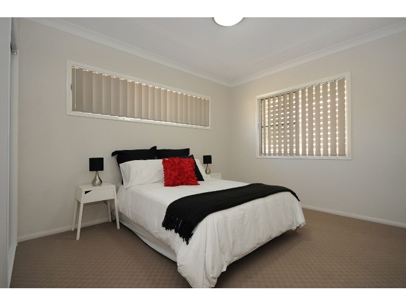 4/9 Berry Street, Wilsonton QLD 4350