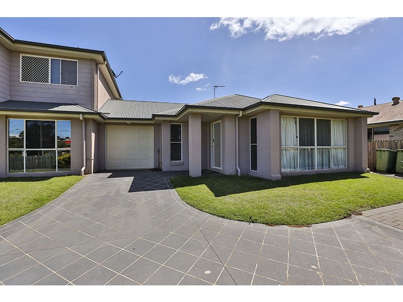 375 Stenner Street, Kearneys Spring QLD 4350