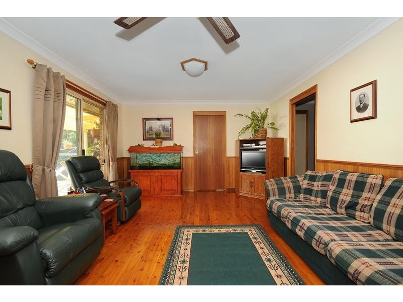 418 Mackenzie Street, Middle Ridge QLD 4350