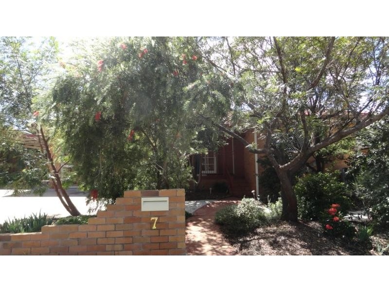 7 CLEARY STREET, Centenary Heights QLD 4350
