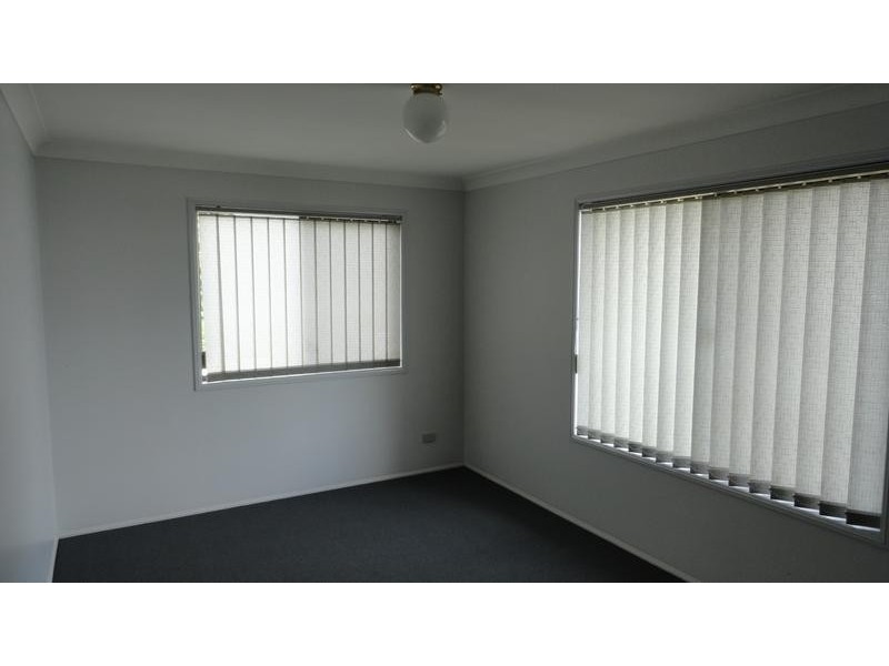 1/251 HERRIES STREET, Newtown QLD 4305