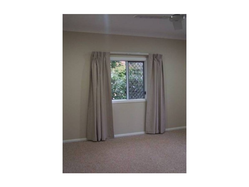 29 McIntyre, Centenary Heights QLD 4350