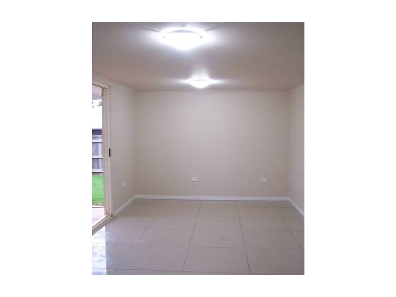 29 McIntyre, Centenary Heights QLD 4350