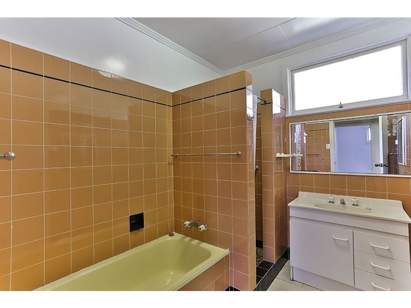 5 Sonnenberg Street, East Toowoomba QLD 4350