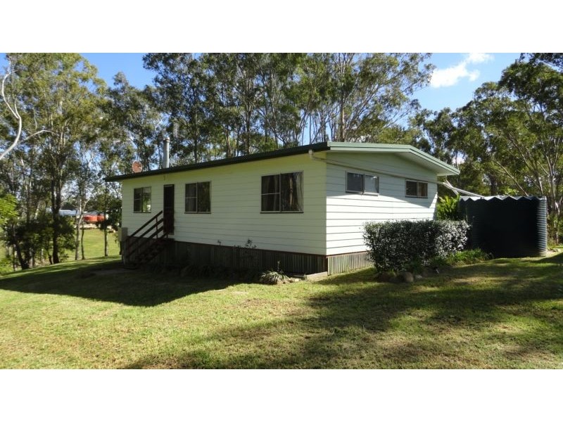 22 Lancaster Court, Top Camp QLD 4350