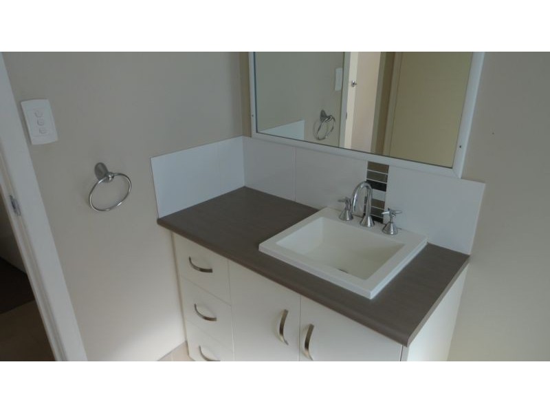 22 Lancaster Court, Top Camp QLD 4350