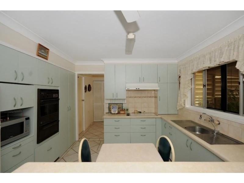 11 Noack Street, Harristown QLD 4350