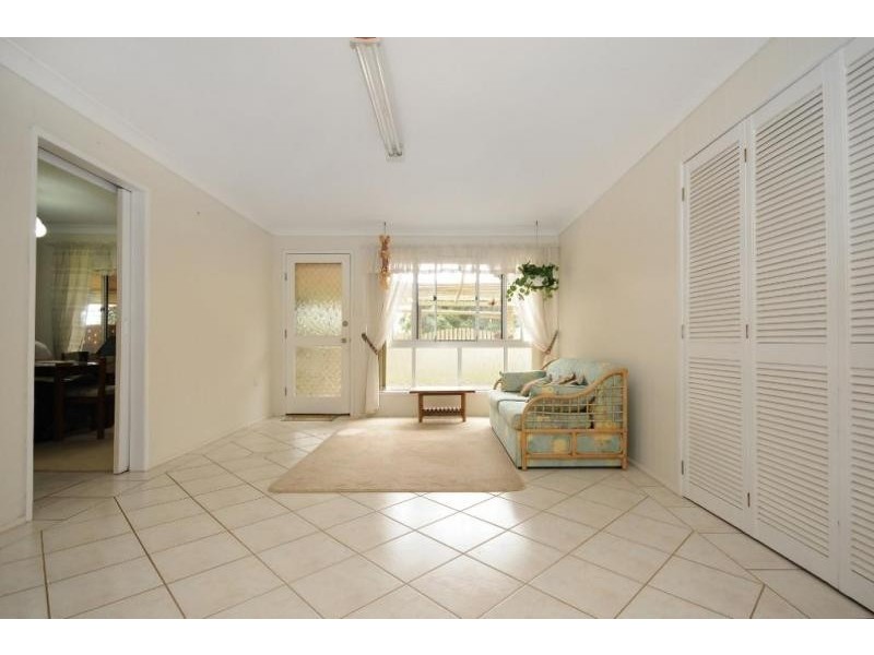 11 Noack Street, Harristown QLD 4350