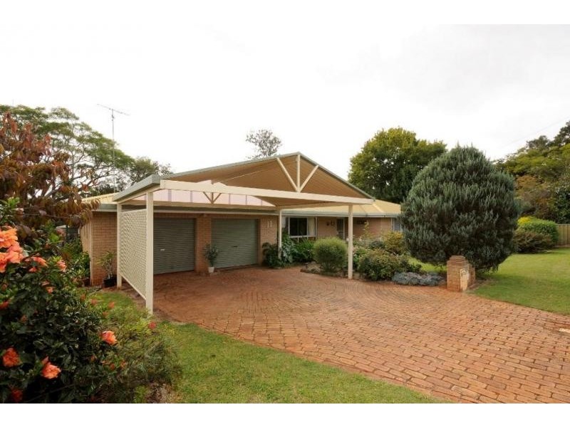11 Noack Street, Harristown QLD 4350
