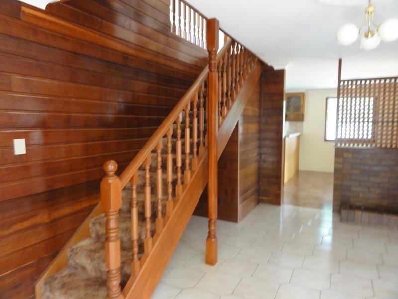 9 Marguerita Court, Centenary Heights QLD 4350