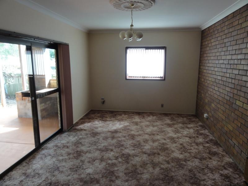 9 Marguerita Court, Centenary Heights QLD 4350