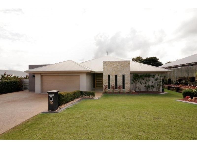 16 Pelican Drive, Rangeville QLD 4350