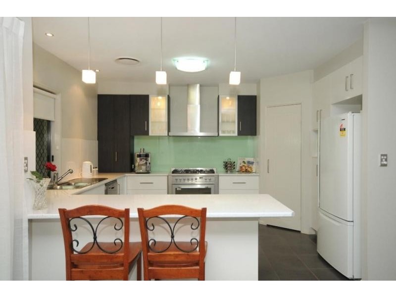 16 Pelican Drive, Rangeville QLD 4350