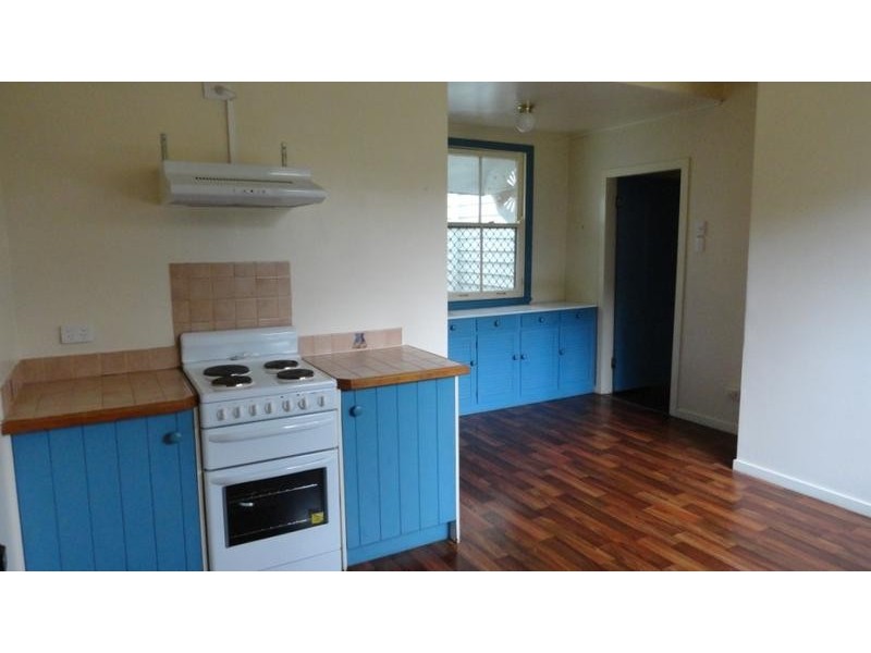 18 EDWARD STREET, North Toowoomba QLD 4350