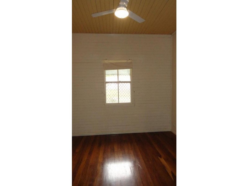 18 EDWARD STREET, North Toowoomba QLD 4350