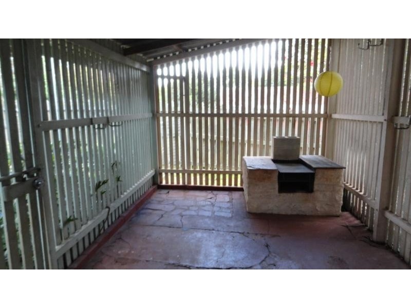 18 EDWARD STREET, North Toowoomba QLD 4350