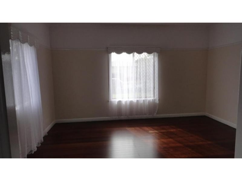 342 ALDERLEY STREET, Kearneys Spring QLD 4350