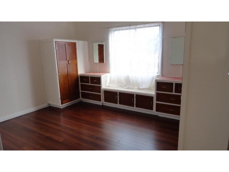 342 ALDERLEY STREET, Kearneys Spring QLD 4350