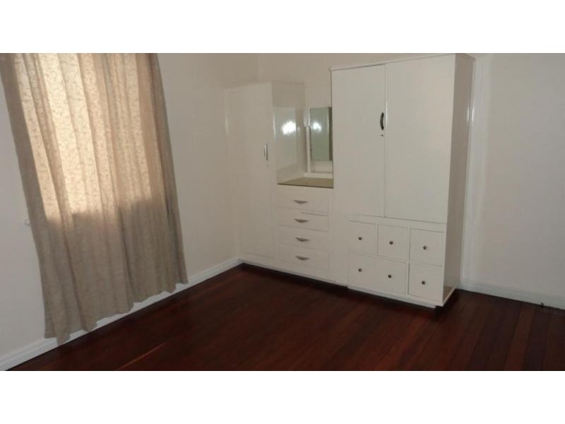 342 ALDERLEY STREET, Kearneys Spring QLD 4350