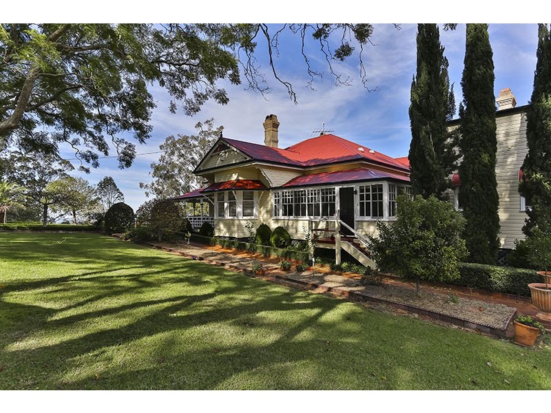 2 South Street, Rangeville QLD 4350