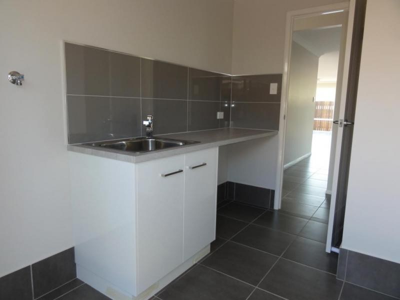 17 Brimblecombe, Middle Ridge QLD 4350