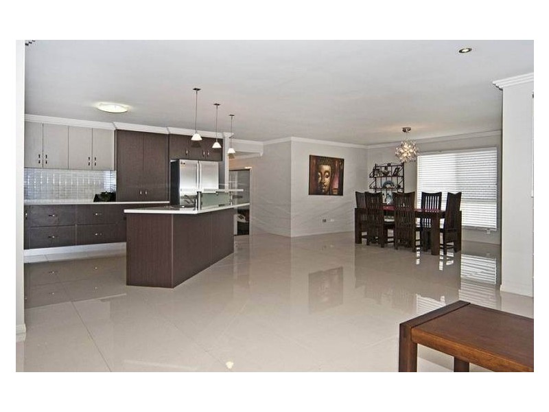 49 Nursery Drive, Middle Ridge QLD 4350