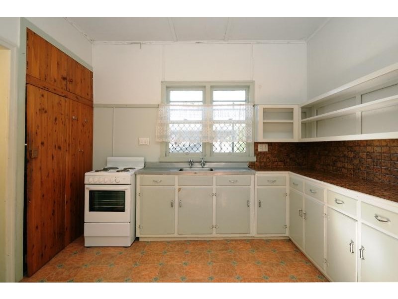 5 Farquharson Street, Harristown QLD 4350