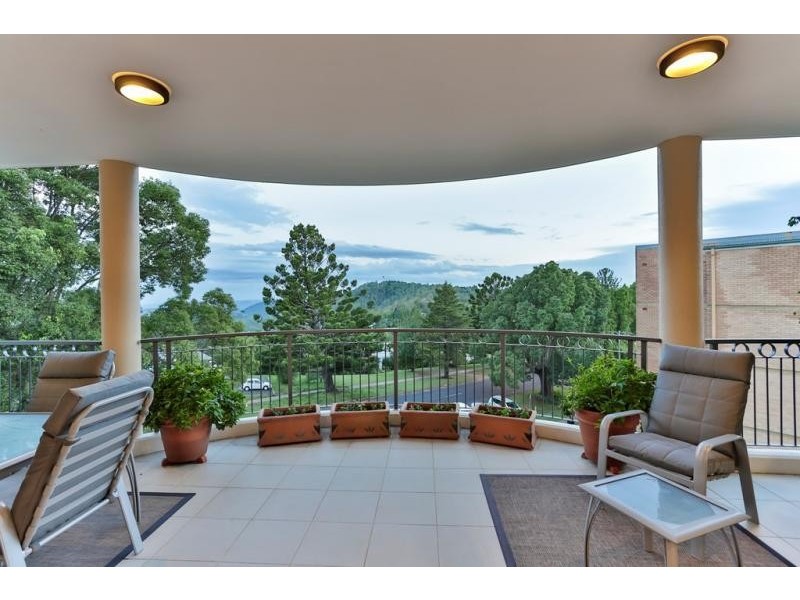 410/2 Herries Street, East Toowoomba QLD 4350