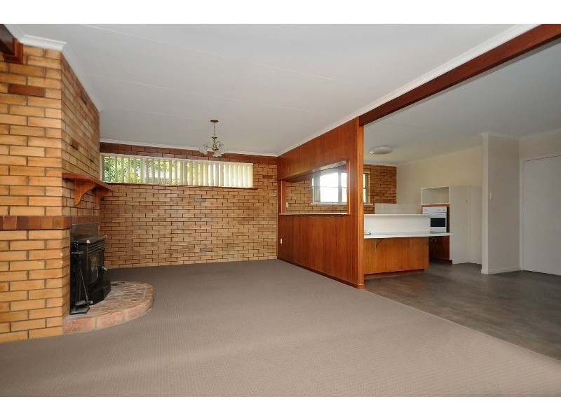 9 Doherty Street, Rockville QLD 4350