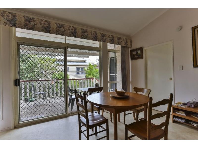 1a St Louis, East Toowoomba QLD 4350