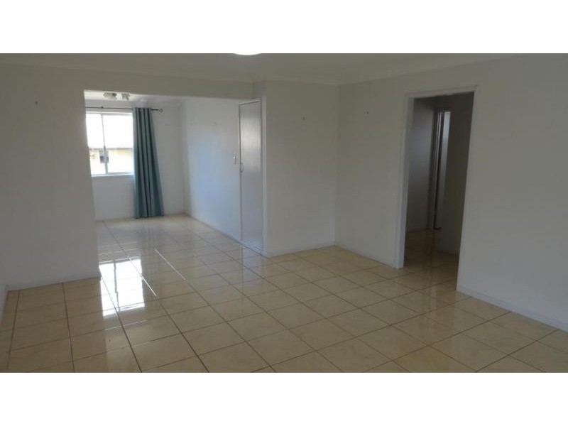 4/128 CURZON STREET, Rangeville QLD 4350